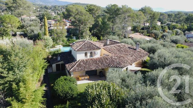 Maison à vendre - 10 pièces - 282 m2 - Roquefort Les Pins - 06 - PROVENCE-ALPES-COTE-D-AZUR